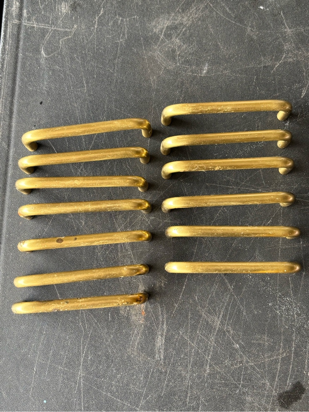 13pc gold metal cabinet pulls